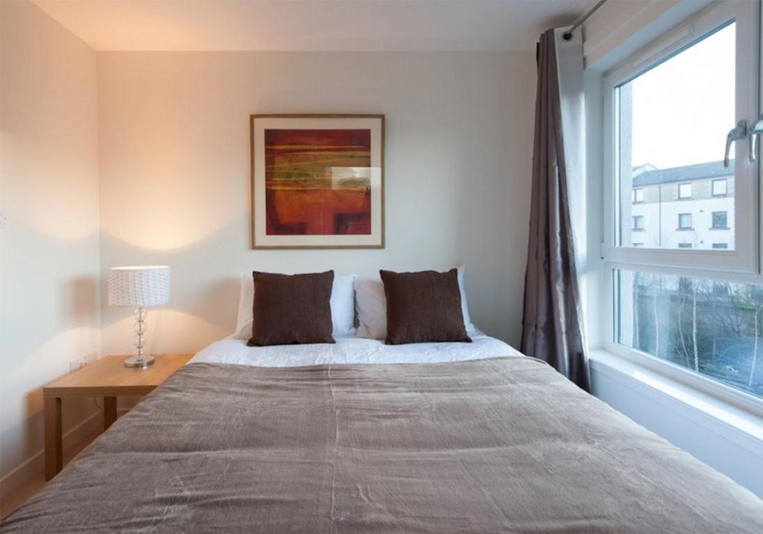 The Lochend Park View Residence Edimburgo Exterior foto